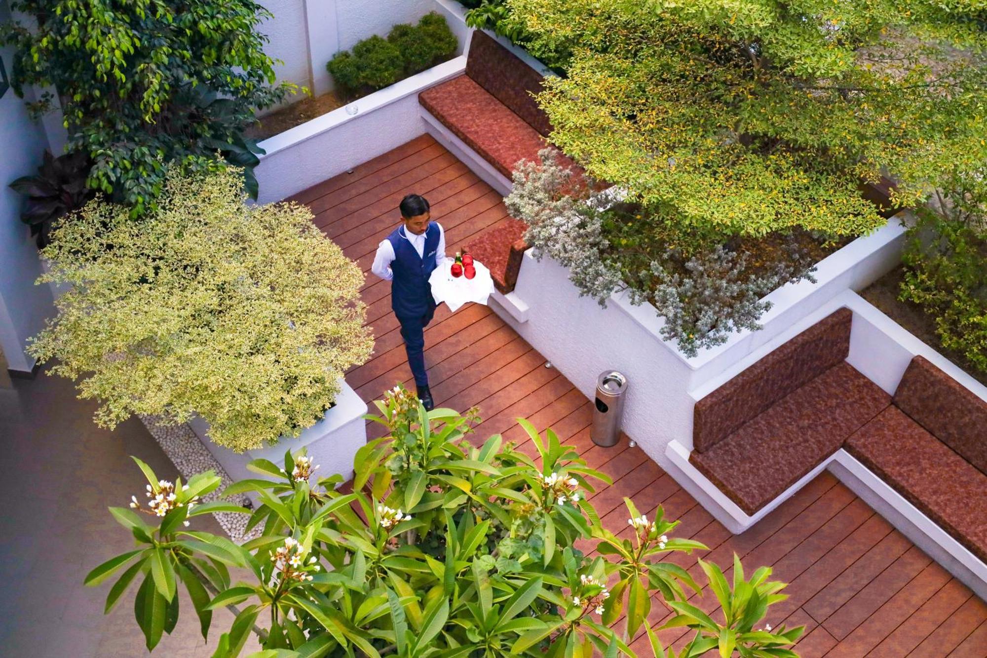 Shulem Boutique Hotel Dimapur Bagian luar foto